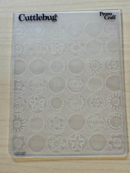 Cuttlebug Circles with Flowers embossing folder