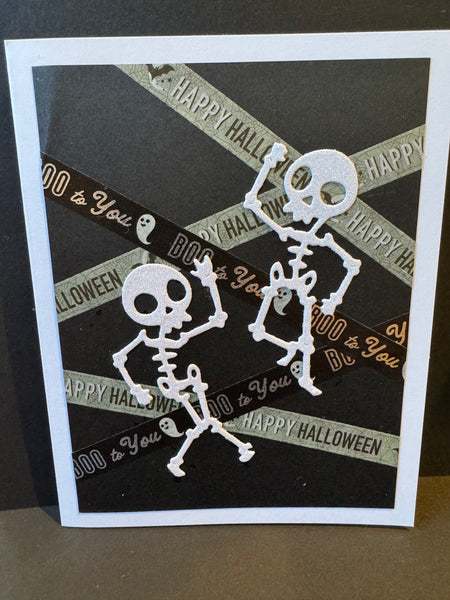 Fall-Skeletons Dancing
